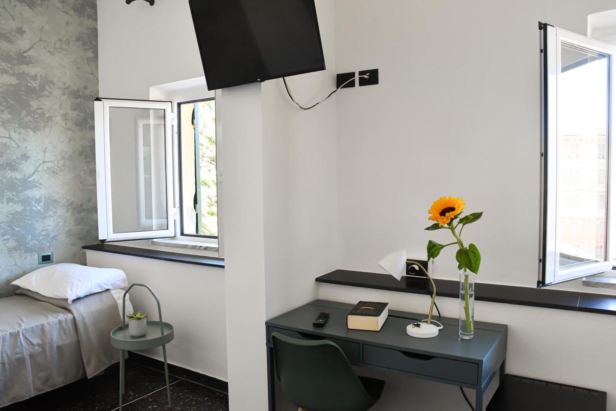Hotel Le Palme Вараце Екстериор снимка