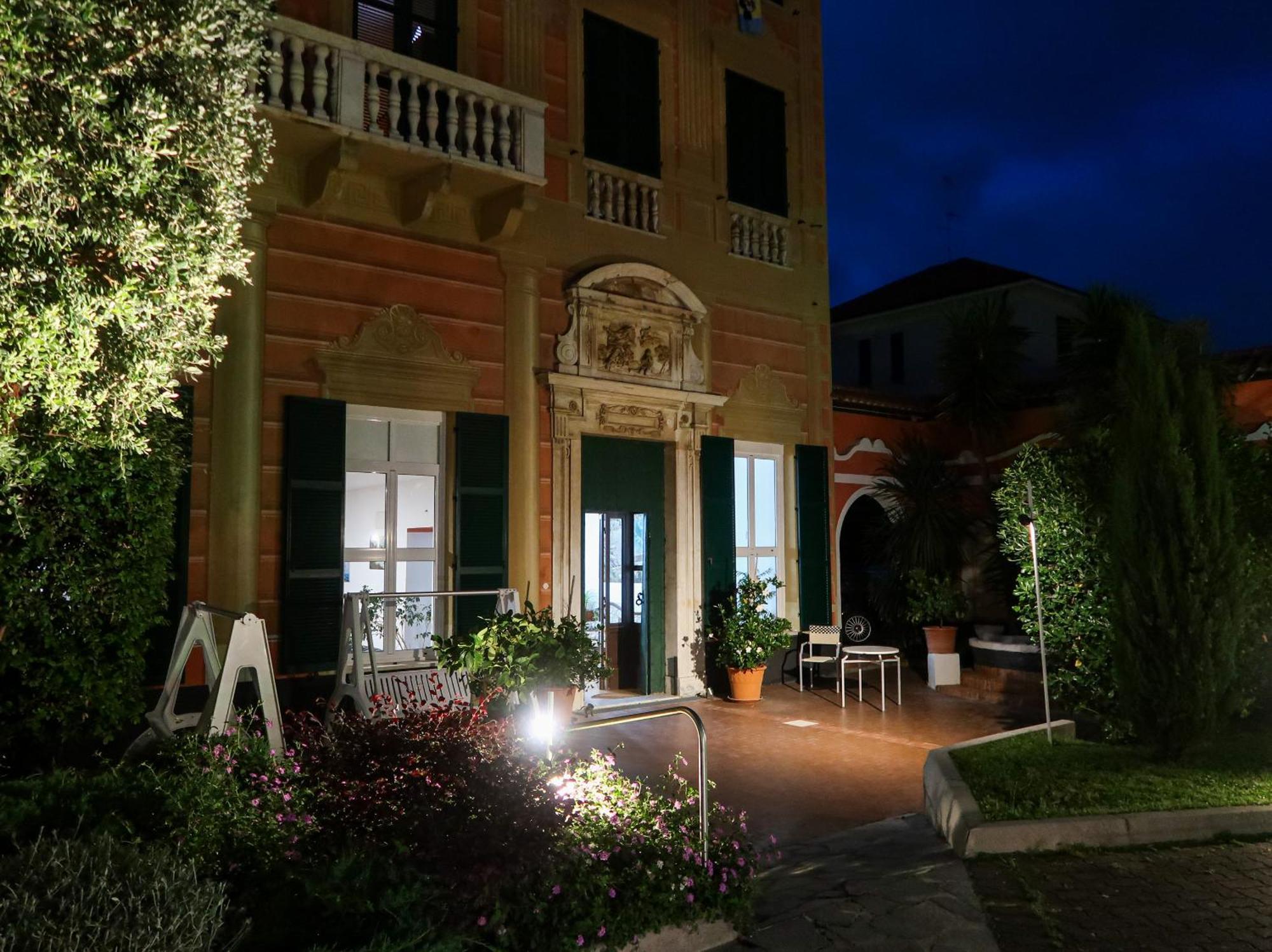 Hotel Le Palme Вараце Екстериор снимка